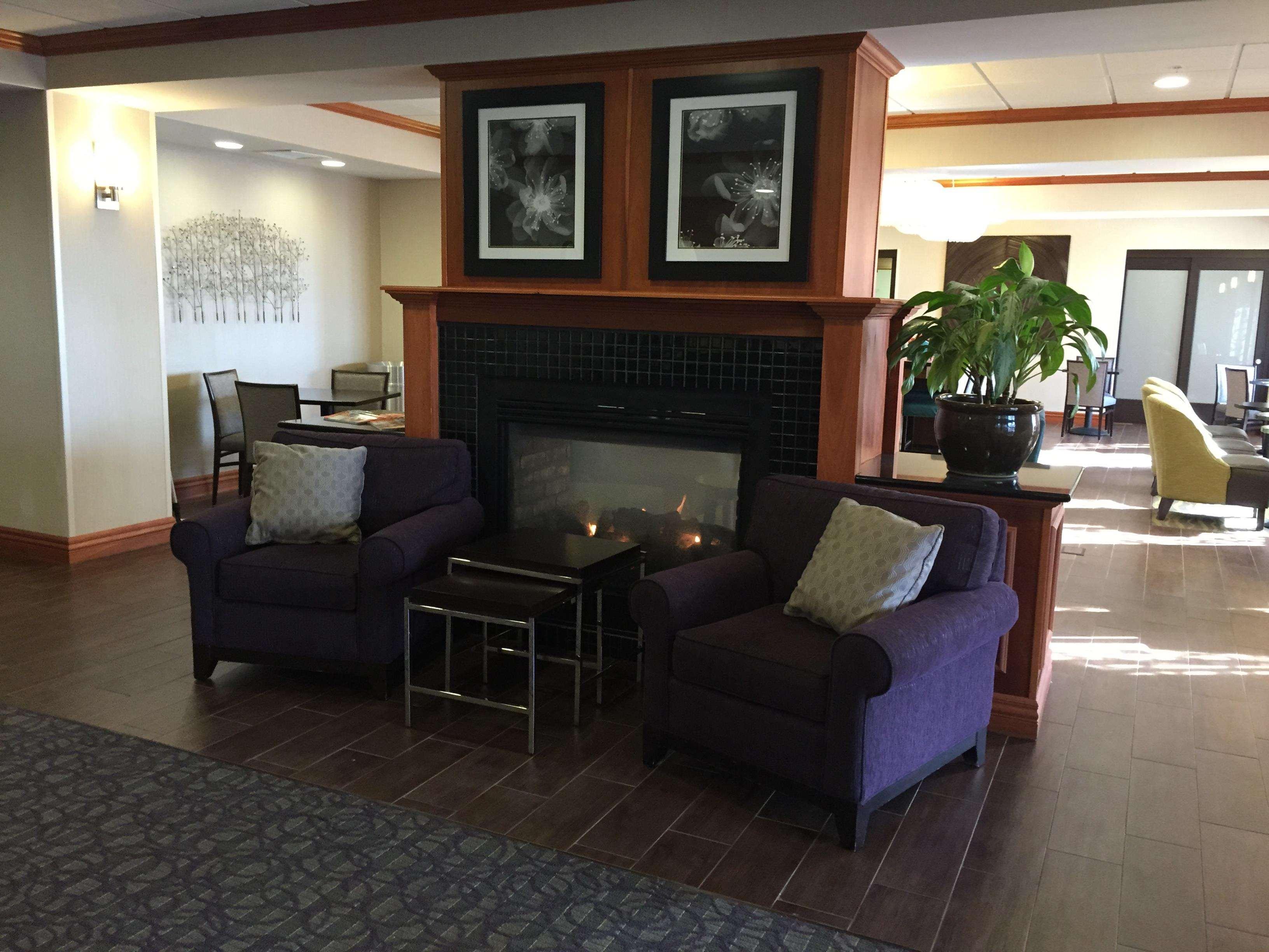 Newly Renovated Hampton Inn Omaha West Lakeside Eksteriør billede