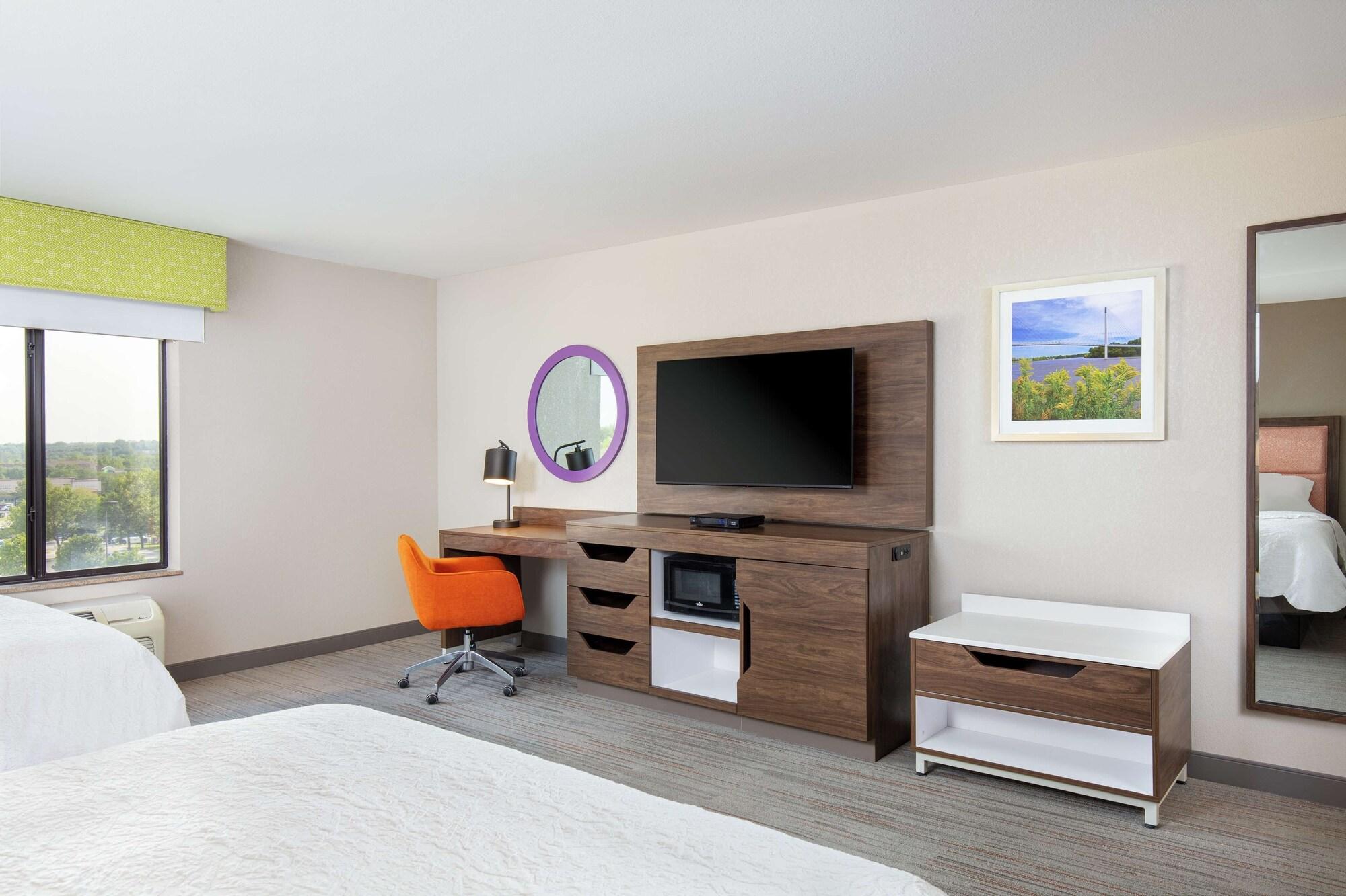 Newly Renovated Hampton Inn Omaha West Lakeside Eksteriør billede