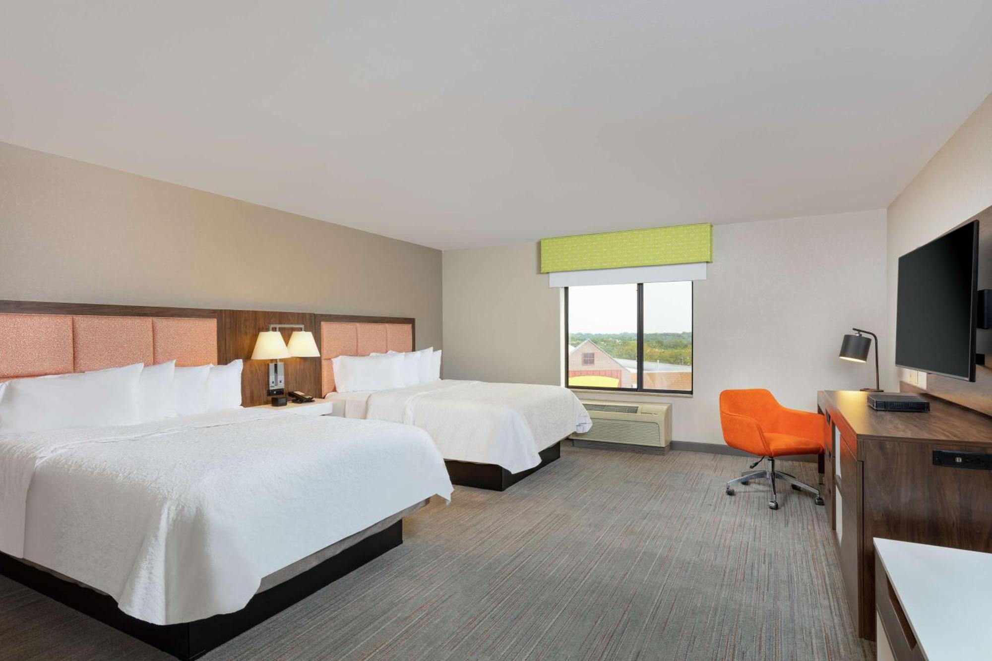 Newly Renovated Hampton Inn Omaha West Lakeside Eksteriør billede